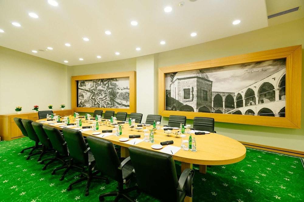 Grand Pasha Luxury Central Nicosia Hotel & Casino Екстериор снимка