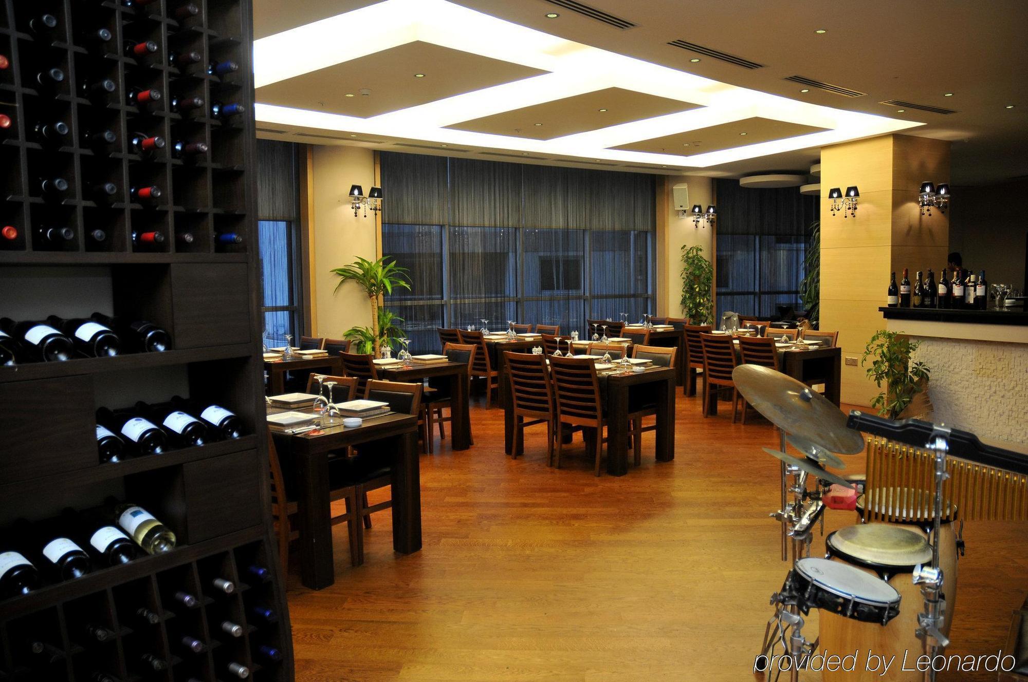 Grand Pasha Luxury Central Nicosia Hotel & Casino Ресторант снимка