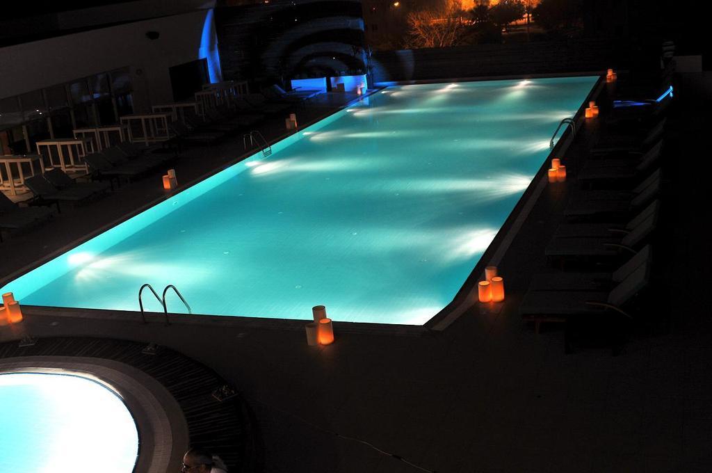 Grand Pasha Luxury Central Nicosia Hotel & Casino Екстериор снимка