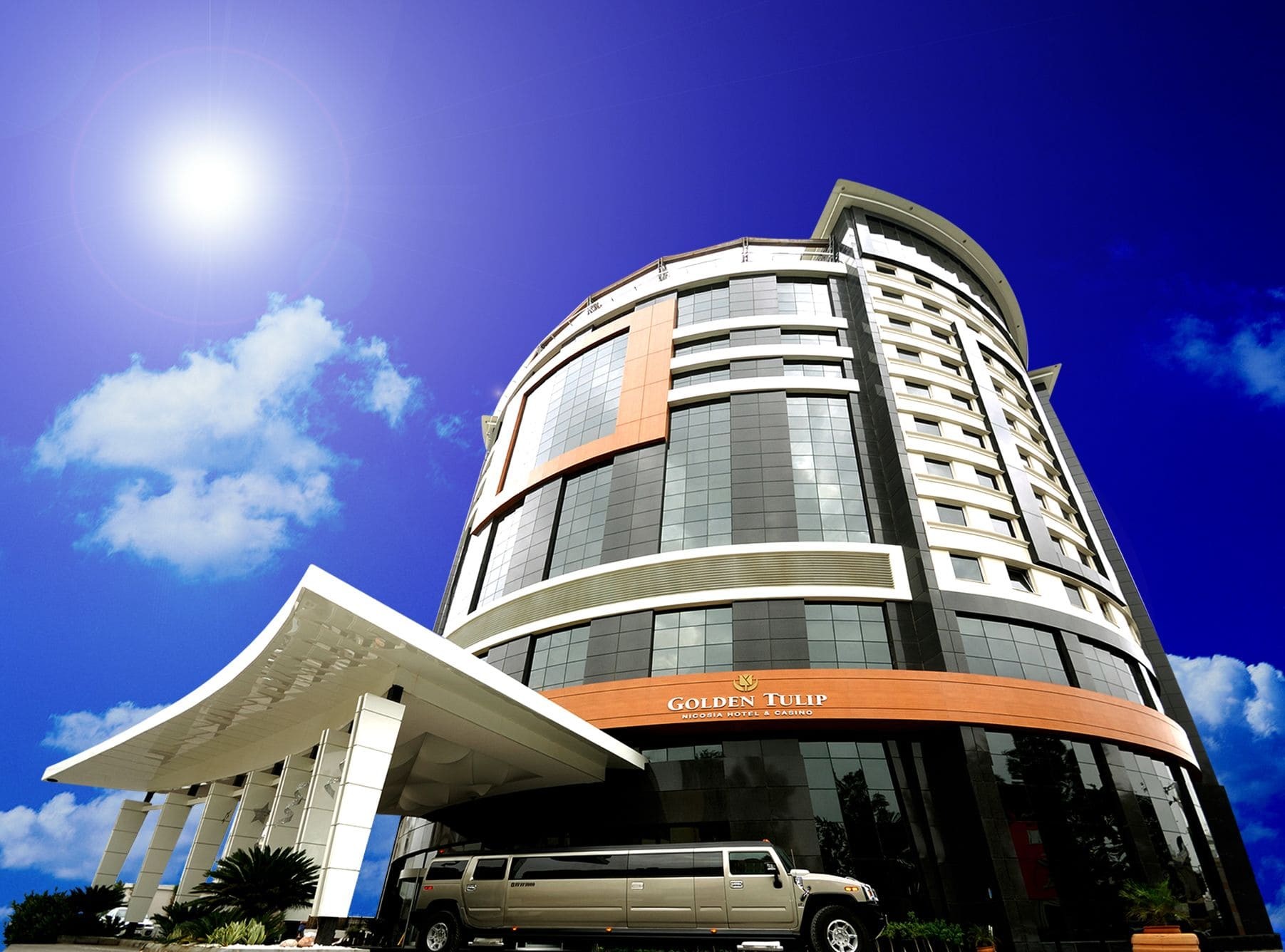 Grand Pasha Luxury Central Nicosia Hotel & Casino Екстериор снимка