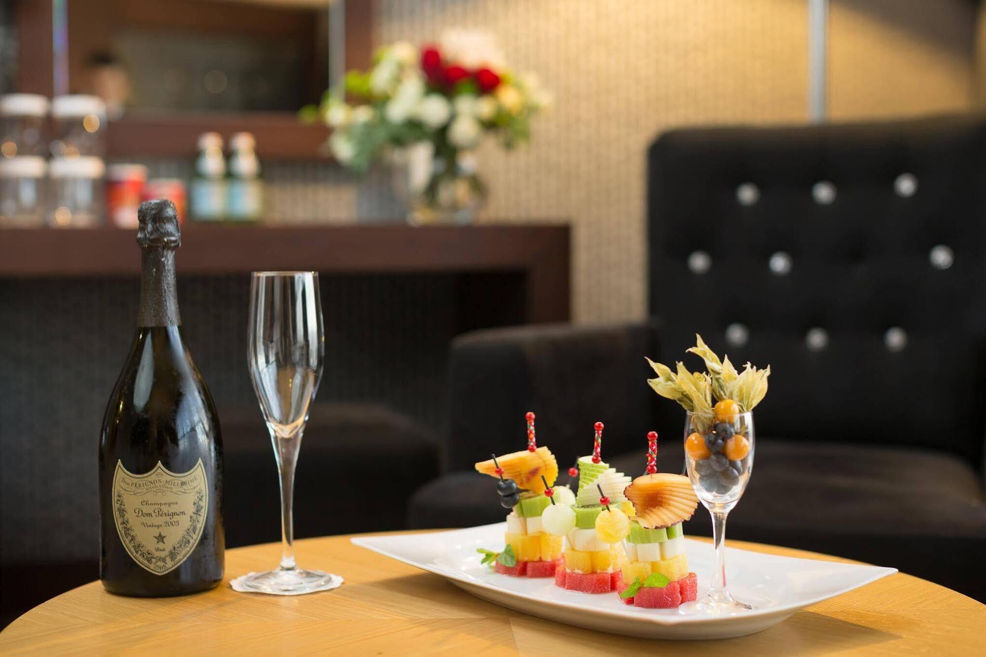 Grand Pasha Luxury Central Nicosia Hotel & Casino Екстериор снимка