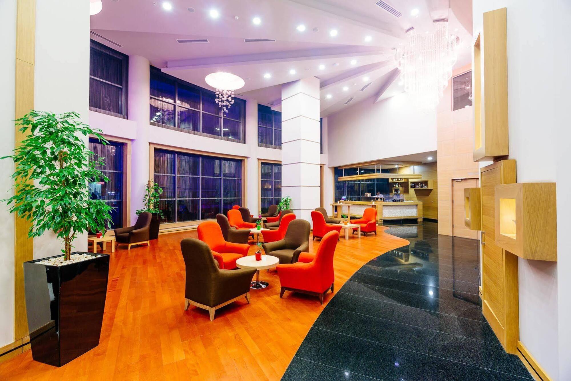 Grand Pasha Luxury Central Nicosia Hotel & Casino Екстериор снимка